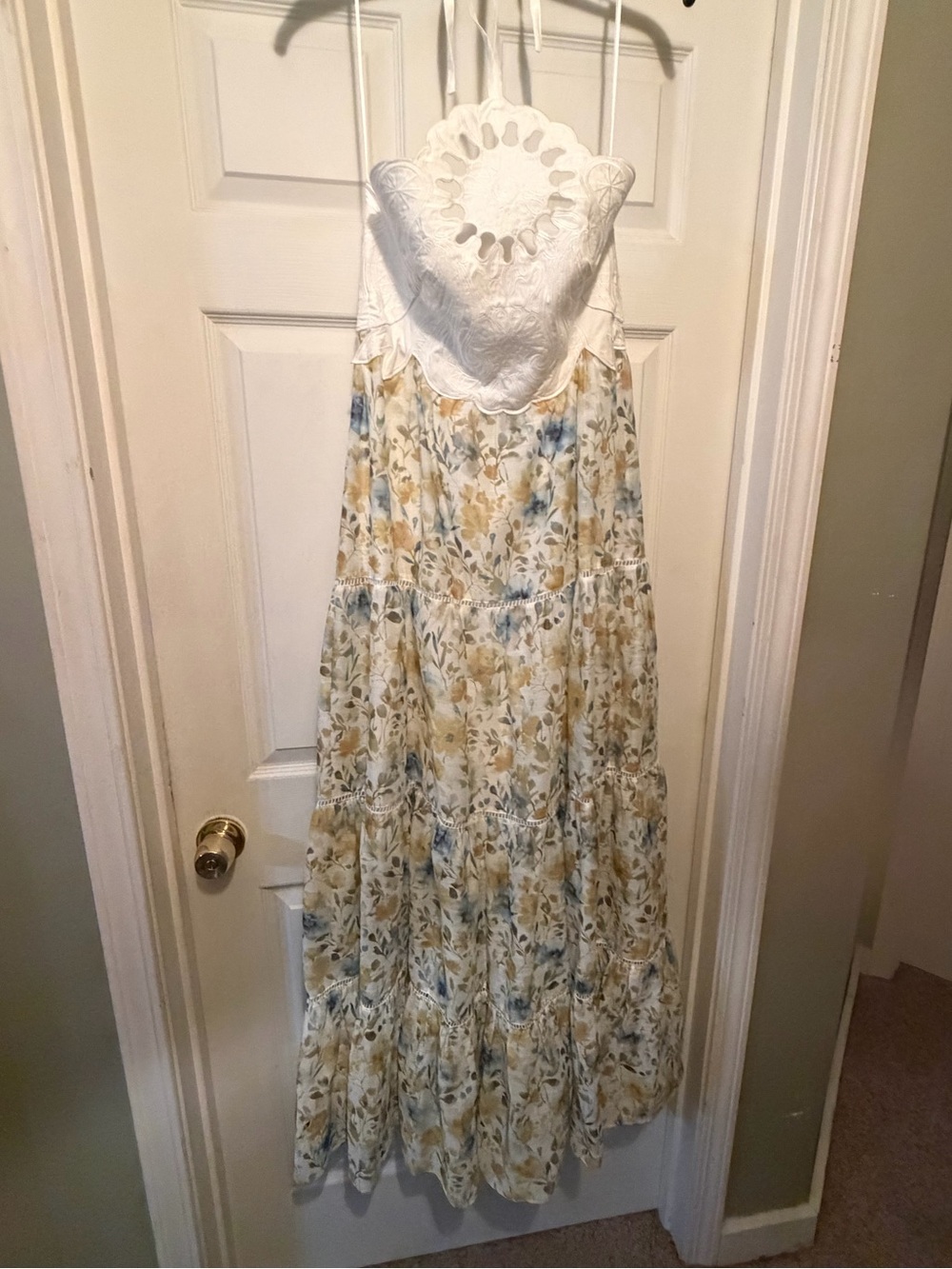 Sunlit Floral Tiered Maxi Dress - White & Yellow - Picture 12 of 12